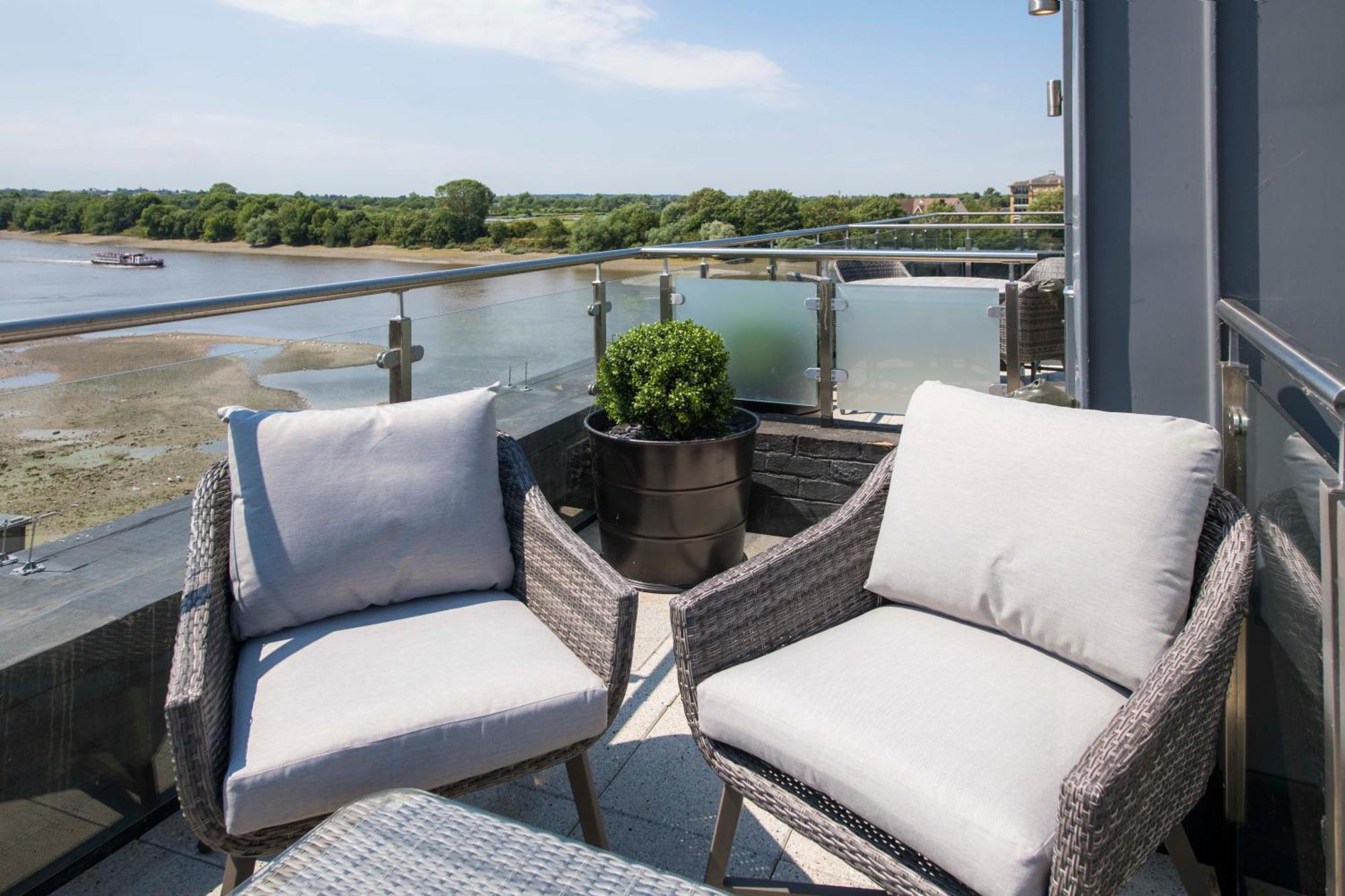 לונדון Palace Wharf Apartments מראה חיצוני תמונה