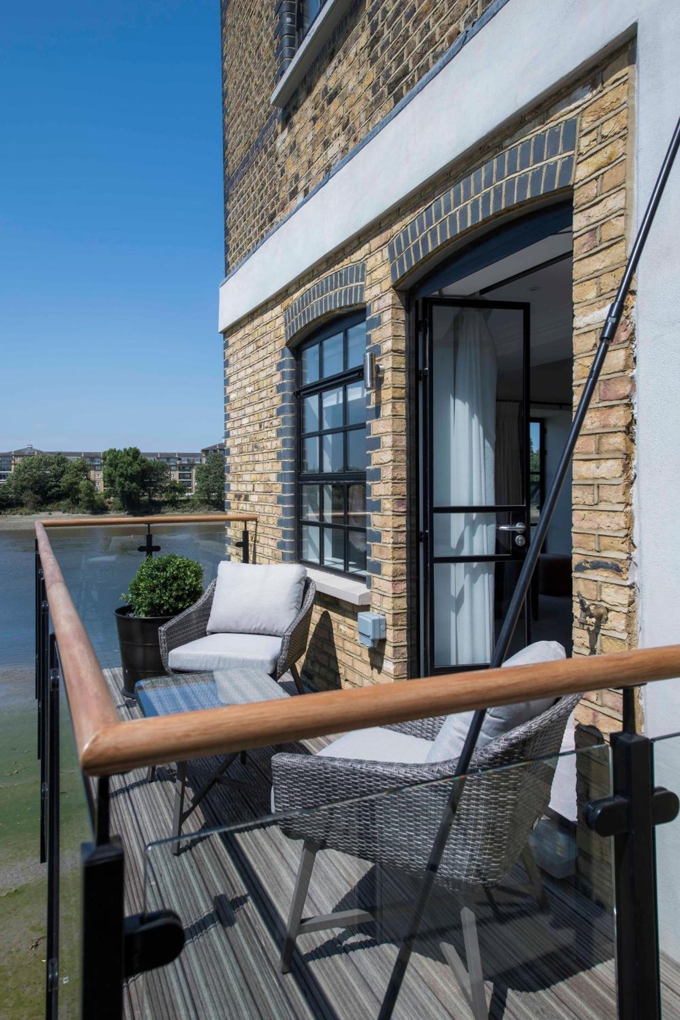 לונדון Palace Wharf Apartments מראה חיצוני תמונה