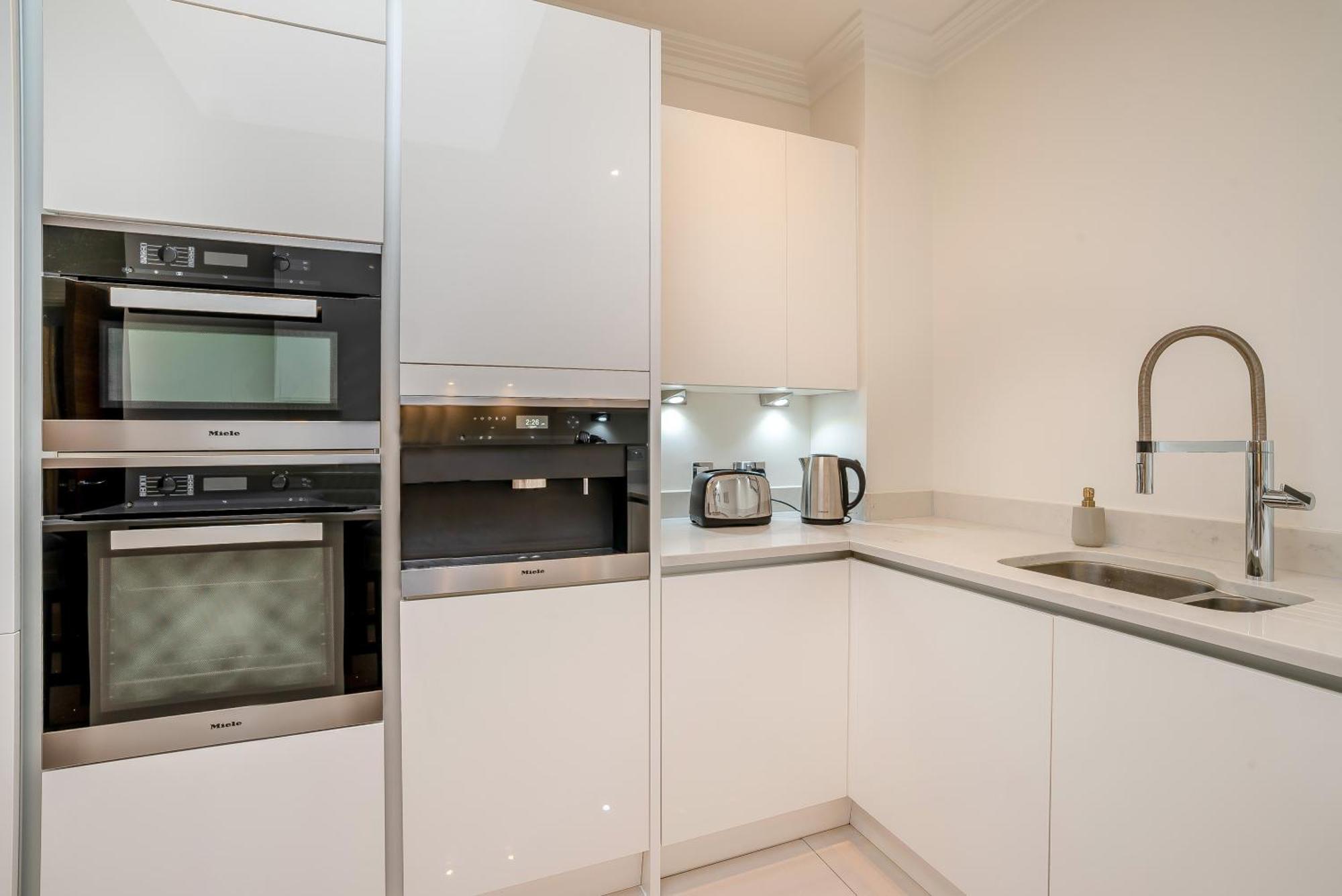 לונדון Palace Wharf Apartments מראה חיצוני תמונה